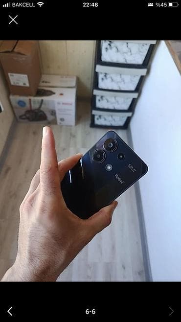 Xiaomi Redmi smartfon - Arxa panel: parlaq qara, “Redmi” loqosu, 108 — 1
