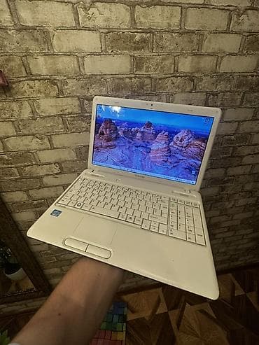 islenmis notebook satisi: Toshiba Satellite C660 noutbuk - Prosessor: Intel Core i5-2410M, 2.30 — 1