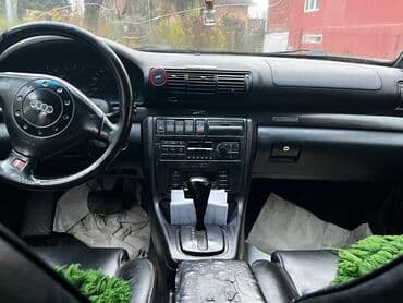 avtomat sürət qutusu: Audi A4 sedan – qara rəng, kuzov B5 seriyası. Texniki və dizayn — 8