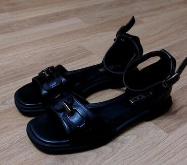 женские босоножки черные на тракторной подошве: Ölçü: 35, rəng - Qara, Yeni — 2