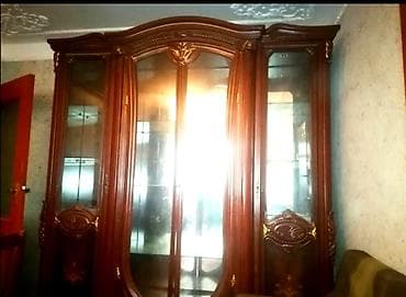 eynək vitrini: Şüşəli dolab vitrini — 6