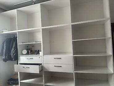 Geniş modullu ağ rəngli şkaf-sistem - Modul quruluş: bir neçə açıq