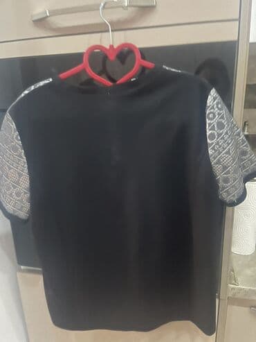 qisa kofta modelleri: Qadın bluzası - Rəng: Qarışıq – ön hissə gümüşü-boz naxışlı, yan — 2