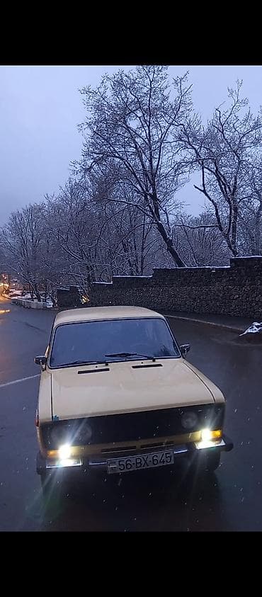 vaz 2106 avtomobil: VAZ 2106, bej rəng, sedan kuzov. Texniki xüsusiyyətlər: - Ön təkərli — 2