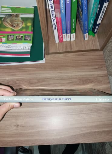 8 ci sinif ədəbiyyat dərsliyi pdf yüklə: Kimya 8-ci sinif — 1