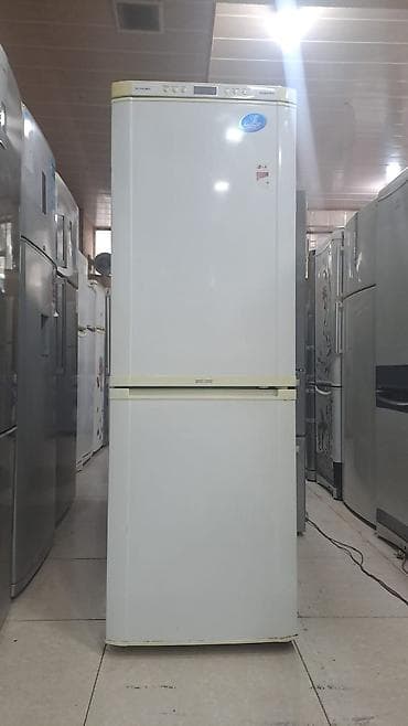 Фото и видеокамеры: 2 двери Samsung Холодильник Продажа, цвет - Белый — 2