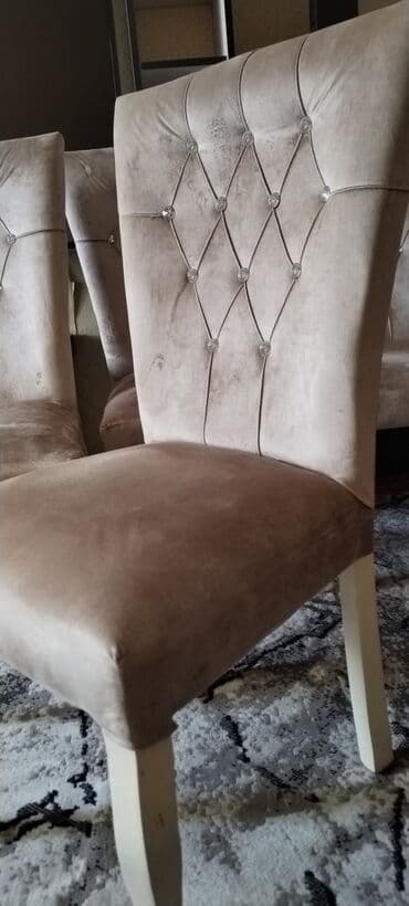 fırlanan oturacaq: İşlənmiş, Masa və oturacaqlar, Kredit yoxdur — 2