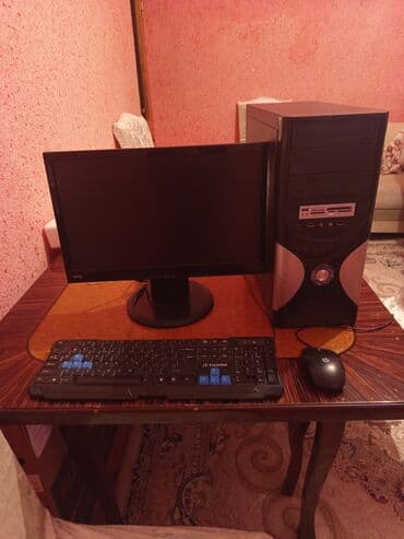 Masaüstü kompüterlər və iş stansiyaları: Masaüstü kompüter dəsti Dəst tərkibi: - Sistem bloku: qabaq paneldə — 2