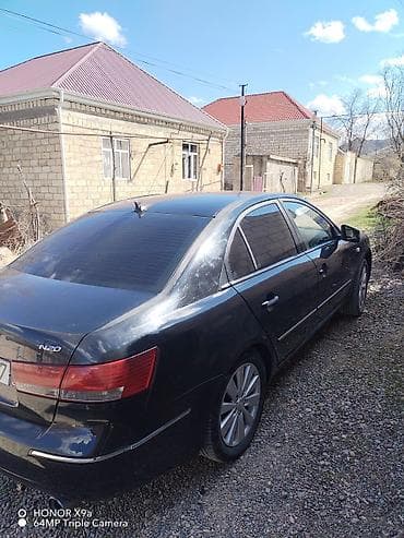 bmw 3 серия 325xi at: Hyundai Sonata: 2 l | 2009 il Sedan — 4