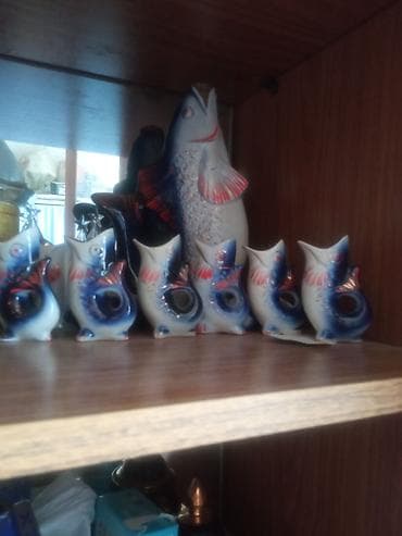 qedmi süfre: Porcelain “Balıq” içki dəsti - Tərkib: 1 böyük sürahi (balıq — 1