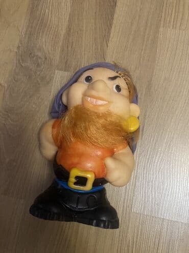 oyuncaq mikrofon: Retro kukla isdifade olunmayib 45 ilin di. Qiymet sondu — 2