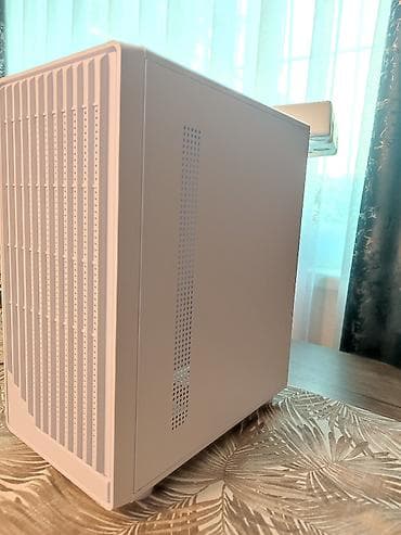komputer setup: Kompyuter korpusu mini atx.Qapaqi şüşədir.Əlavə məlumat almaq istəyən — 4
