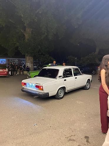 sahibinden ford transit 100 lük 5 1: VAZ 2107, ağ rəng, sedan kuzov. Texniki xüsusiyyətlər və təchizat: - — 2