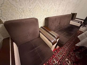 divan dəst: Bir divan iki kreslo .Yeni yasamalda. 8ci mərtəbədə — 1