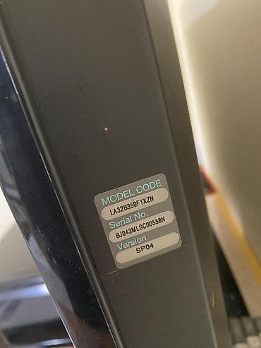 en yaxsi televizorlar: Televizor Samsung LCD 32" HD (1366x768) — 2