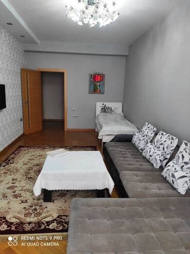 9 ci mikrorayon satilan evler: 9-cu mikrorayon, 3 otaqlı, Yeni tikili, 90 kv. m — 1