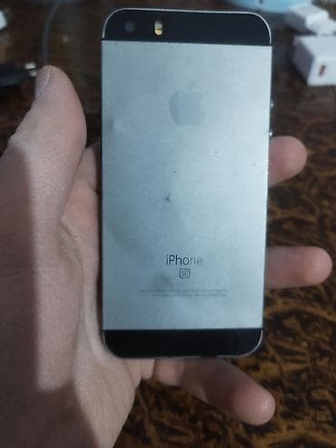 dubay ipone: IPhone SE, Desert Titanium, Barmaq izi — 2