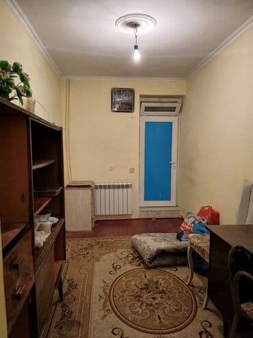 kiraye evler 20 yanvarda: Metro 20 yanvara yaxın ərazidə opşi həyətdə 2 otaqlı ev kirayə — 5