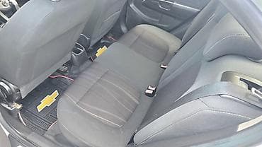 mator yastigi: Chevrolet 1600, 2011 il — 3
