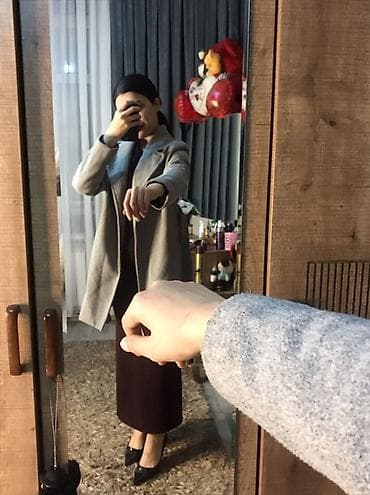 ayaqq: Qadın üst geyimləri seti - Uzun qara palto: Klassik düz kəsim, dizdən — 6