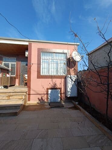 Коммерческая недвижимость: Поселок Бинагади 3 комнаты, 100 м² — 2