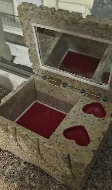 Mücrü Zinət əşyaları üçün