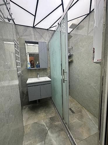 sabuncu ev: Bakı, 8-ci mikrorayon, 2 otaqlı, Köhnə tikili, m. Azadlıq Prospekti, 65 kv. m — 6