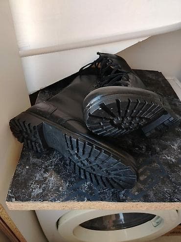 Toy paltarları və aksesuarları: 42 razmer zabit botuları Qara rəngli yüksək boğazlı dabbaqlı — 3