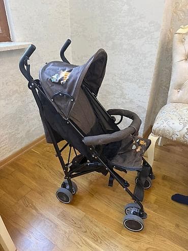 Klassik gəzinti arabası