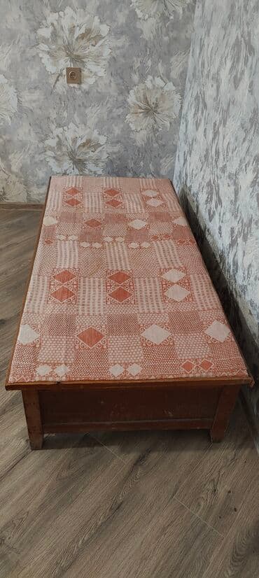 Təknəfərlik çarpayı, Bazasız, Matrassız, Siyirməsiz lalafo.az -da Təknəfərlik çarpayı, Bazasız, Matrassız, Siyirməsiz