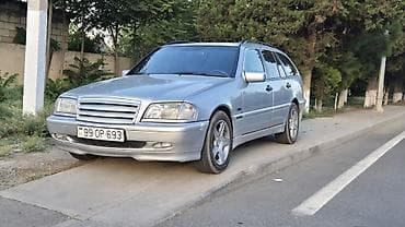 235 50 16: Mercedes-Benz C-Class: 2.2 l | 1999 il Universal — 9