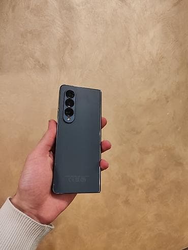 samsumg s10: Samsung Galaxy Z Fold 4, 256 GB, rəng - Boz, Barmaq izi — 2
