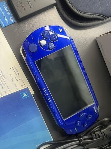psp oyunlar: Elandaki şəkillər cihaza məxsusdur. Sony PSP-1000 modeli. Tamamilə — 3