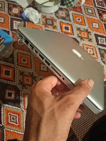 Apple MacBook: Apple MacBook Pro 13" Whacapp 0508356647 - Model: MacBook Pro 13" — 5