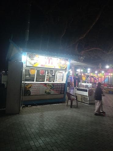 “McDurum’isci axtarilir Is saatı 10:00 Dan 22:00 a kimi Menyu — 1