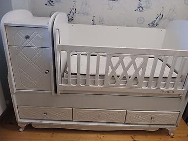 matras islenmis: Oğlan və qız üçün, İşlənmiş, Dördbucaq, Beşik, Matras ilə, Yellənmə mexanizmsiz — 2