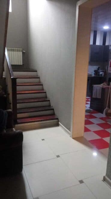 купить квартиру белый город: Geniş və işıqlı mənzil təqdim olunur. - Planlama: ayrı qonaq otağı — 4