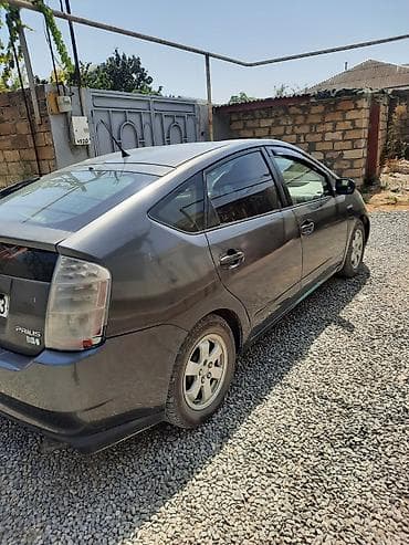 opel zafira a: Toyota Prius: 1.6 l | 2006 il Hetçbek — 2