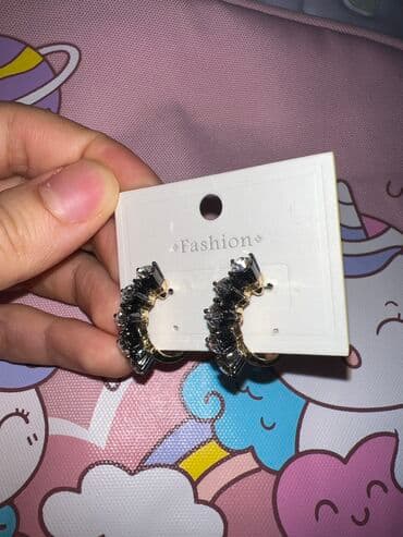 tək qaş: Kamplekt halda sirqa üzük 28azn almişdim paslanmaz poladdi üzüyünü çox — 3