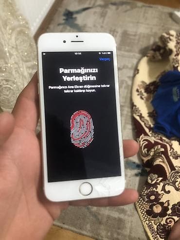 ayfon adapteri: IPhone 6s, 32 GB, Qızılı, Barmaq izi — 6