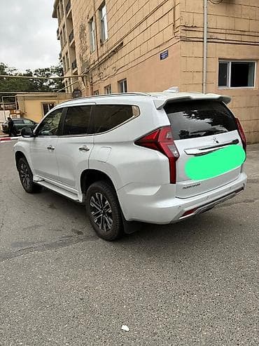 bmw e60 stop: Mitsubishi Pajero Sport: 2.4 l | 2022 il 128000 km Ofrouder/SUV — 3