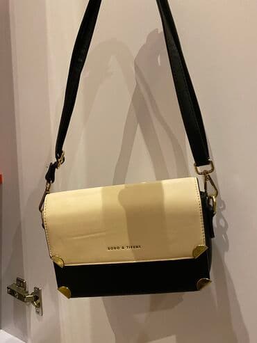 makyaj çantası: Çantalar — 1