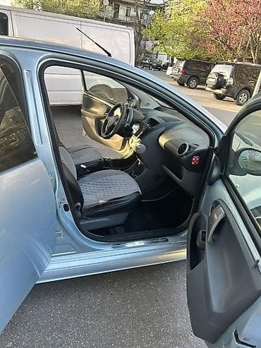 Продажа авто: Toyota Aygo: 0.1 л | 2006 г. Хэтчбэк — 1