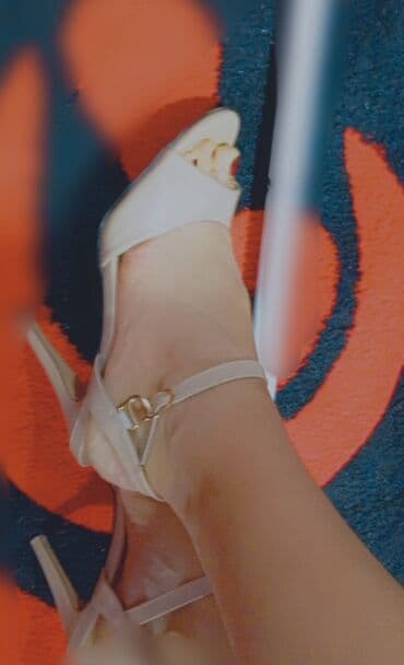 детские кожаные туфли: Туфли, Размер: 38, цвет - Бежевый, Б/у — 2