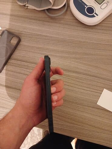 Great Wall: IPhone 14, 128 GB, Face ID — 6