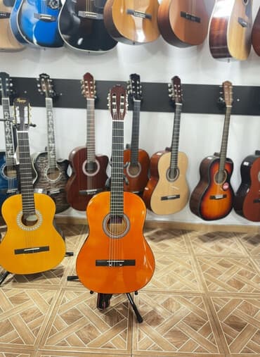 kohnə pulların qiyməti: Akustik gitara, 6 sim, Yeni, Pulsuz çatdırılma — 2