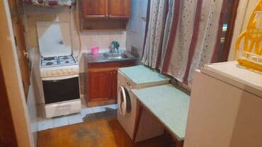 evler bineqedide: Sabunçu rayonu,Razin,Sülh küçəsi,Bəyaz şadlıq evi ilə üzbəüz,9 — 5