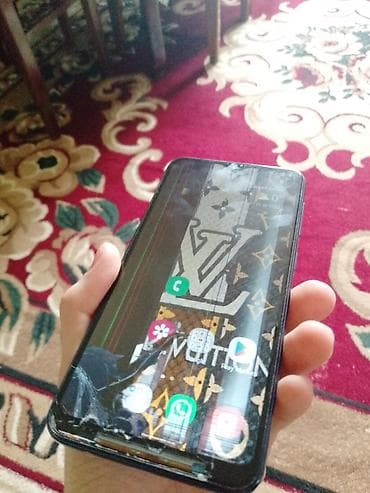 bakcell internet paket: Samsung Galaxy A10, rəng - Mavi, Qırıq — 4