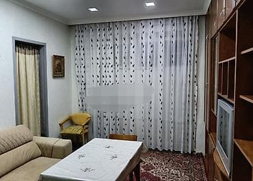 Sabunçu rayonu, Bakıxanov qəsəbəsi, Nazim İsmayılov küçəsində, məşhur — 1