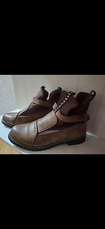 batinkalar: Qadın ayaqqabısı – qəhvəyi dəridən, orta yüksəklikli - Model — 3